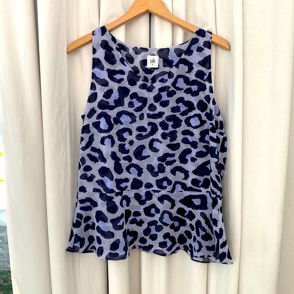 Cabi size M Purple Leopard sleeveless top